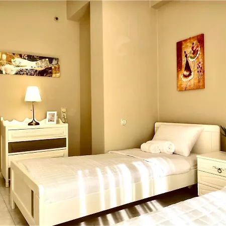 Christina_apt * Chania (Crete)